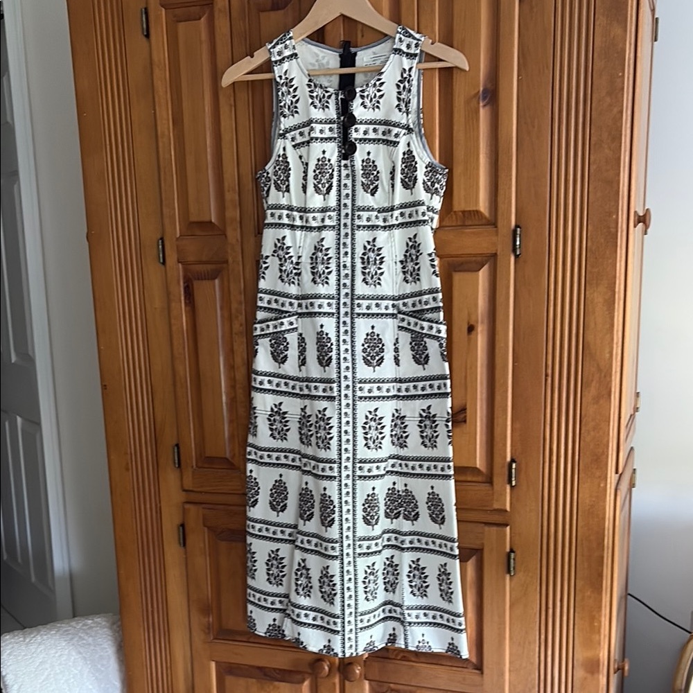 Anthropologie Black&White Sleeveless Sheath Dress w/ unique  block print pattern - Picture 2 of 7